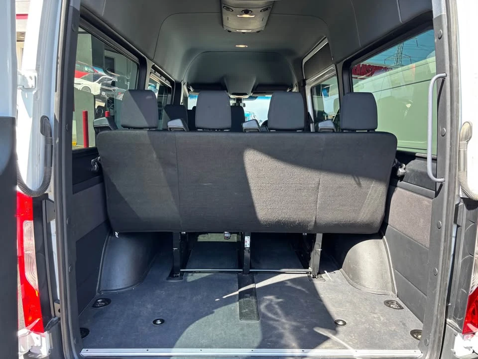 2025 Mercedes-Benz VS30 Sprinter - Image 10 of 16