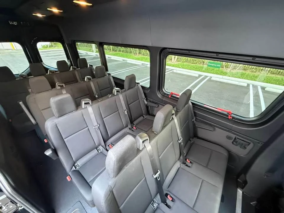 2025 Mercedes-Benz VS30 Sprinter - Image 11 of 15