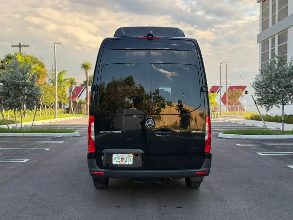 2025 Mercedes-Benz VS30 Sprinter - Image 5 of 15