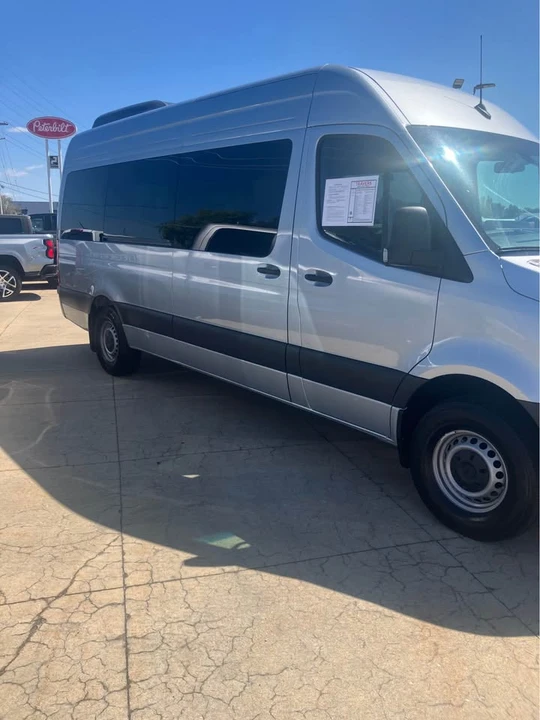 2025 Mercedes-Benz VS30 Sprinter - Image 2 of 13