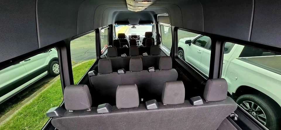 2025 Mercedes-Benz VS30 Sprinter - Image 15 of 17