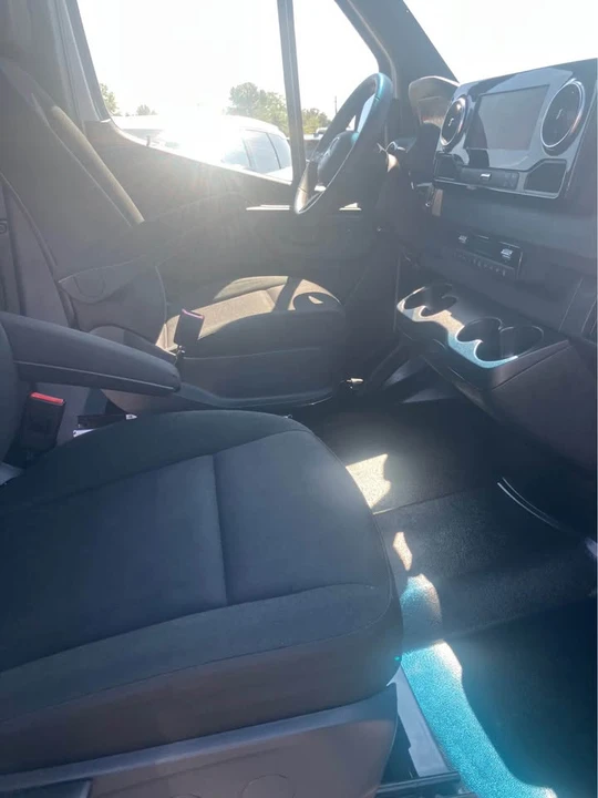 2025 Mercedes-Benz VS30 Sprinter - Image 9 of 13