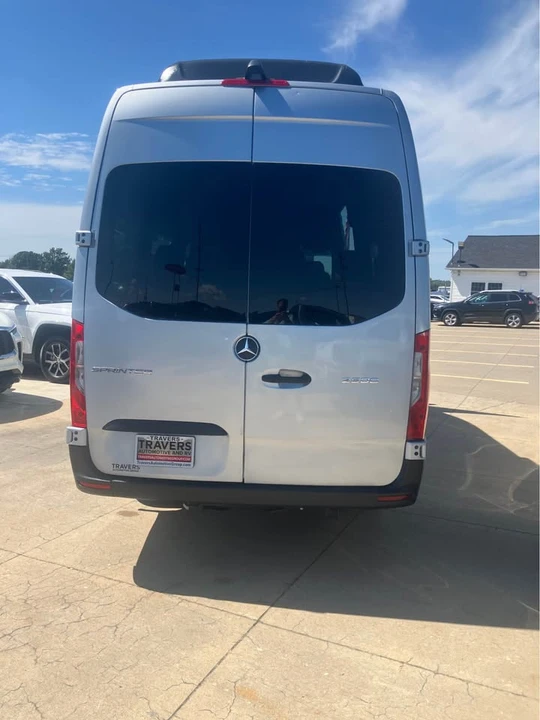 2025 Mercedes-Benz VS30 Sprinter - Image 3 of 13