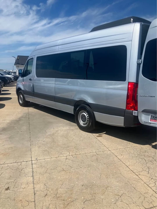 2025 Mercedes-Benz VS30 Sprinter - Image 4 of 13
