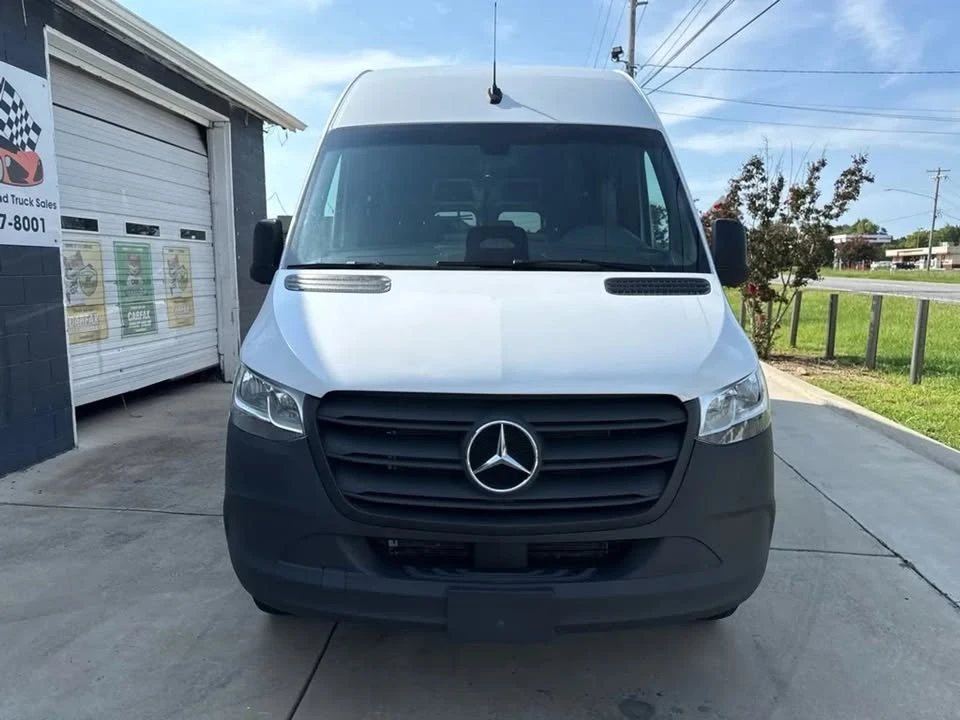 2025 Mercedes-Benz VS30 Sprinter - Image 12 of 20