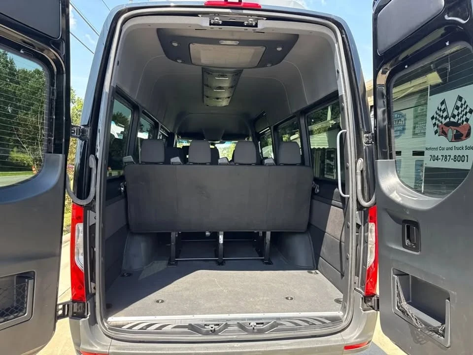 2025 Mercedes-Benz VS30 Sprinter - Image 7 of 20