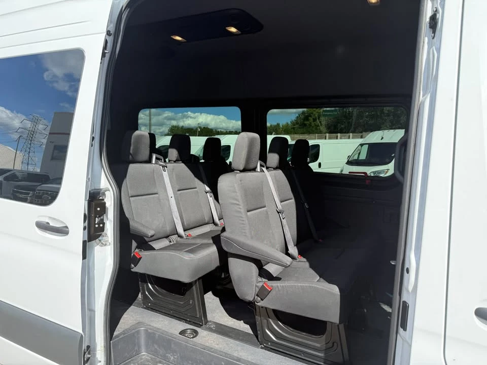 2025 Mercedes-Benz VS30 Sprinter - Image 9 of 13