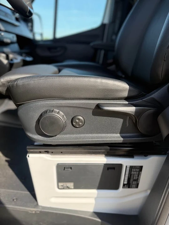 2025 Mercedes-Benz VS30 Sprinter - Image 7 of 12