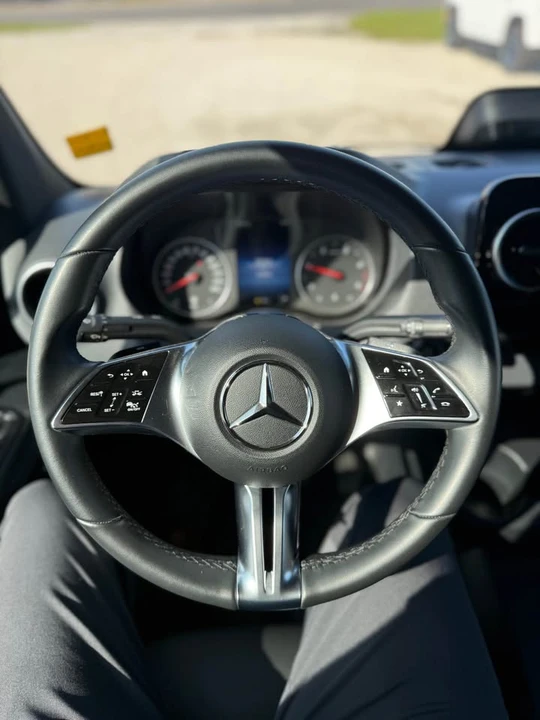 2025 Mercedes-Benz VS30 Sprinter - Image 10 of 12