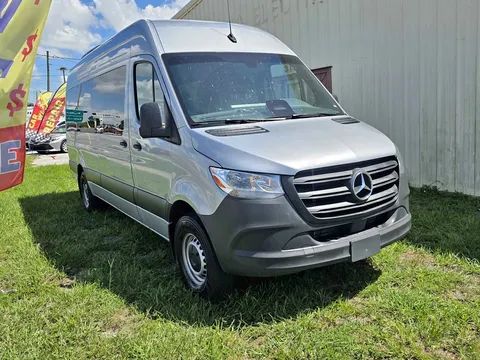 2025 Mercedes-Benz Sprinter 2500 Passenger Standard Roof 144" WB Van 3D
