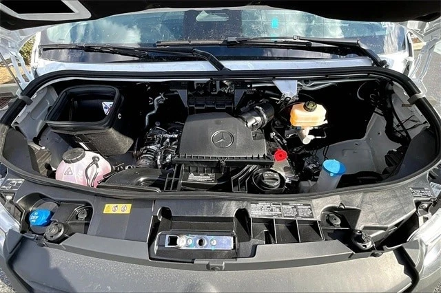 2025 Mercedes-Benz VS30 Sprinter - Image 14 of 18