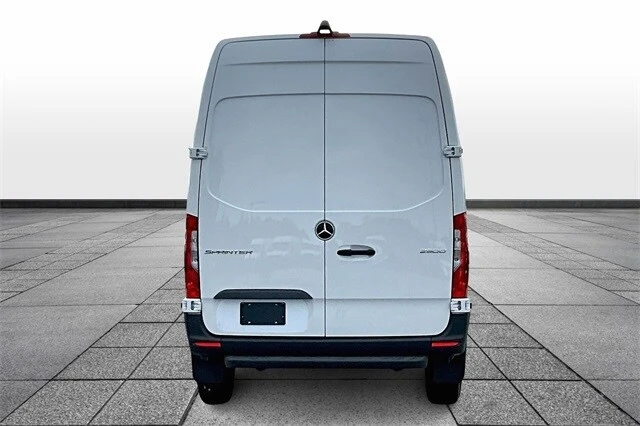 2025 Mercedes-Benz VS30 Sprinter - Image 5 of 12