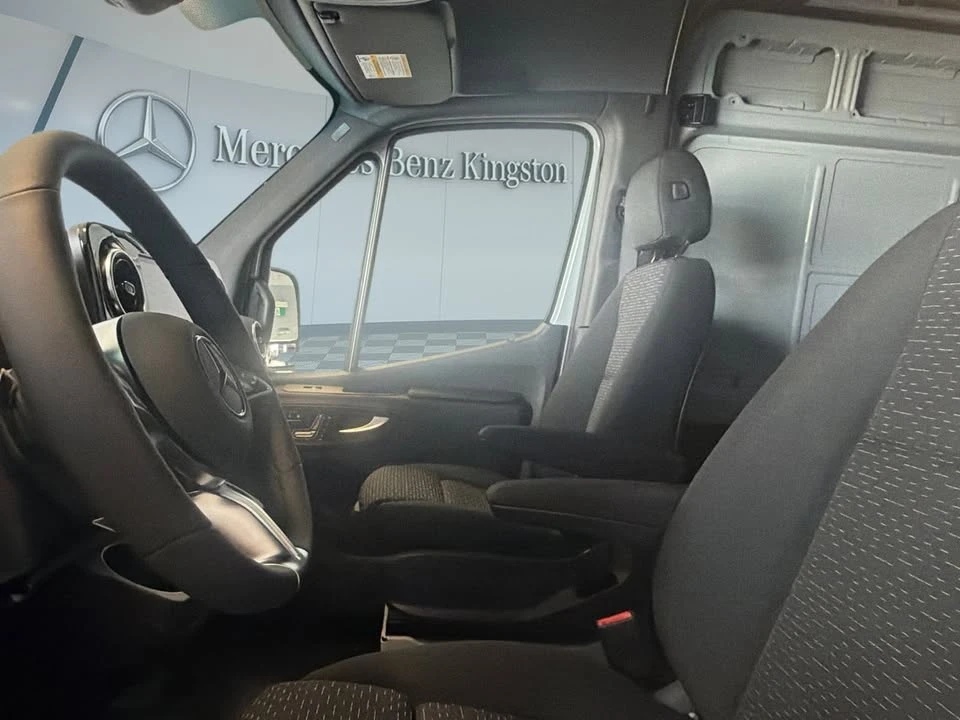 2025 Mercedes-Benz VS30 Sprinter - Image 4 of 20
