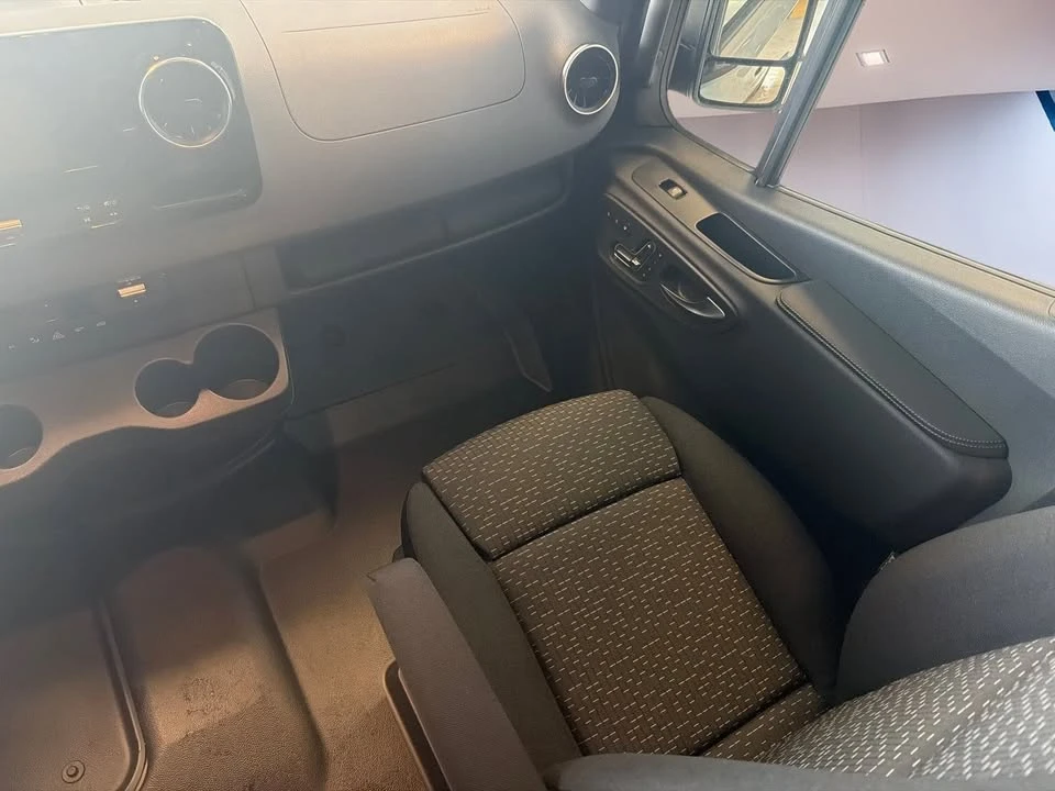 2025 Mercedes-Benz VS30 Sprinter - Image 20 of 20