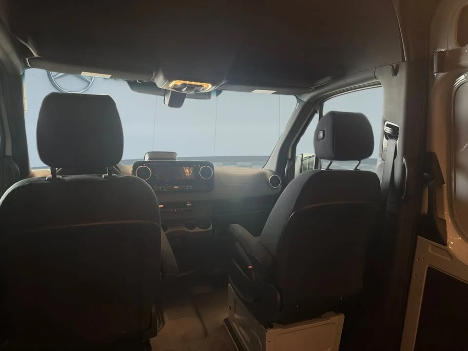 2025 Mercedes-Benz VS30 Sprinter - Image 17 of 20