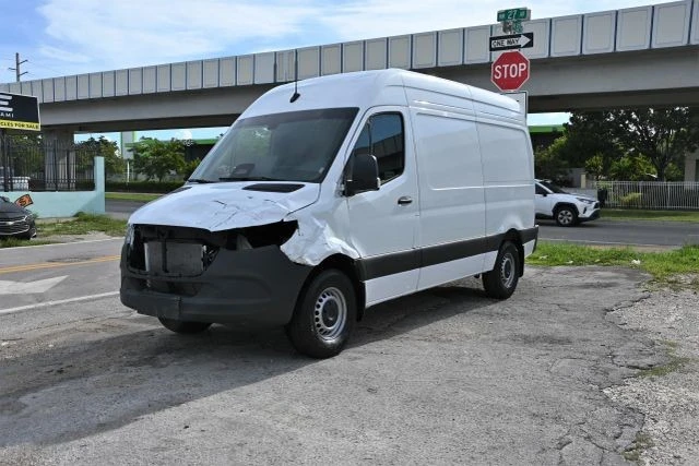 2025 Mercedes-Benz VS30 Sprinter - Image 2 of 19