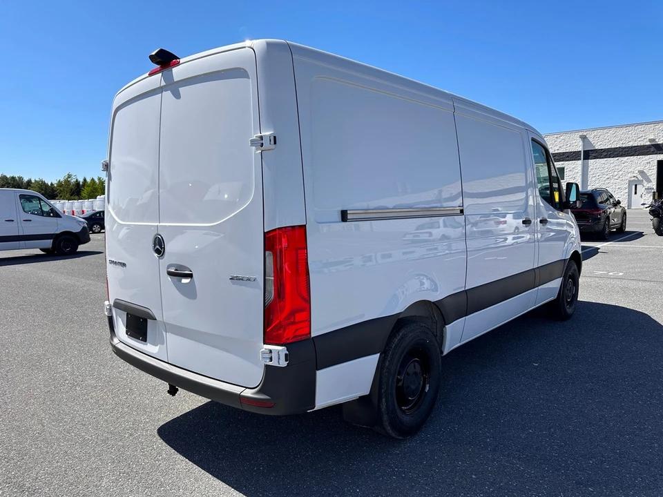 2025 Mercedes-Benz VS30 Sprinter - Image 4 of 21