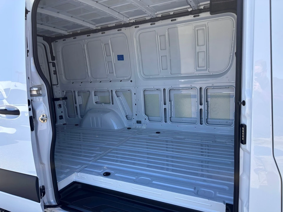 2025 Mercedes-Benz VS30 Sprinter - Image 19 of 21