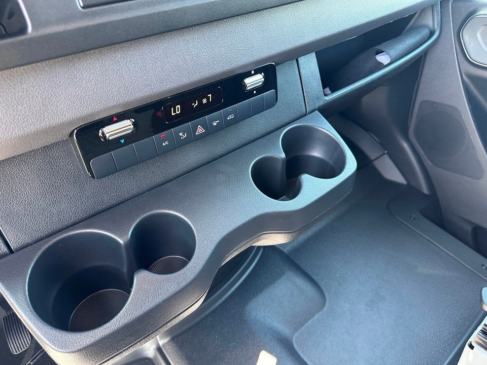 2025 Mercedes-Benz VS30 Sprinter - Image 18 of 21