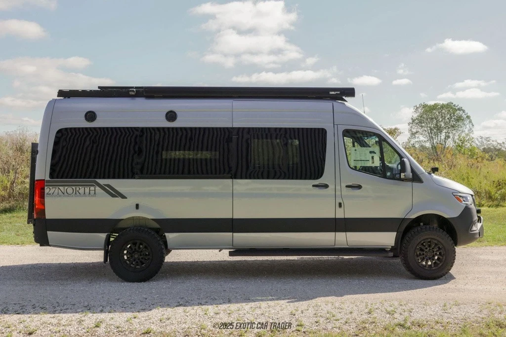 2025 Mercedes-Benz VS30 Sprinter - Image 9 of 12