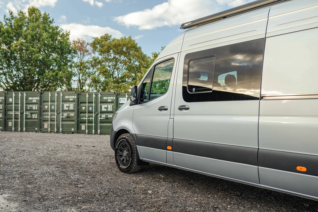 2025 Mercedes-Benz VS30 Sprinter - Image 17 of 31