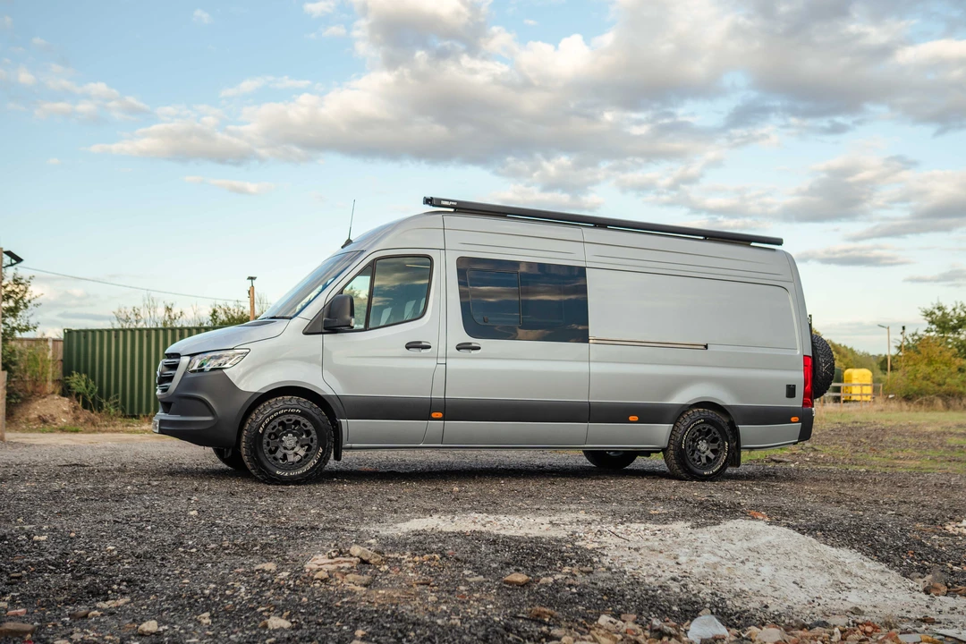 2025 Mercedes-Benz VS30 Sprinter - Image 9 of 31