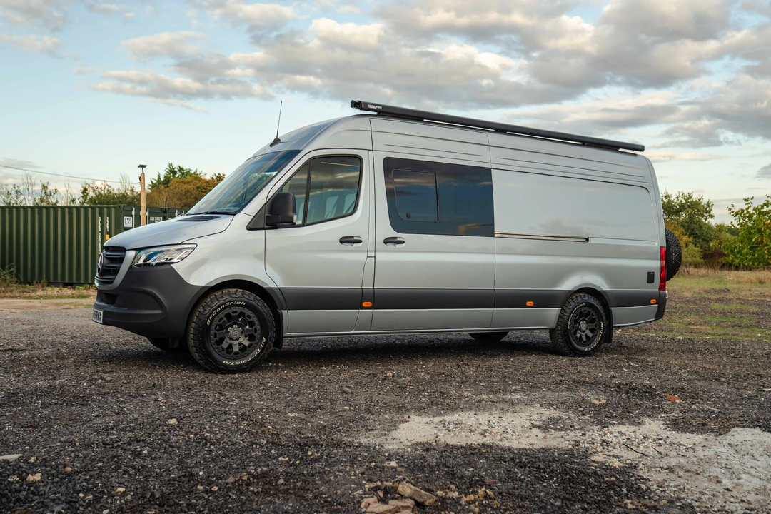 2025 Mercedes-Benz VS30 Sprinter - Image 16 of 31