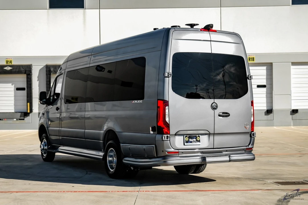 2025 Mercedes-Benz VS30 Sprinter - Image 6 of 12