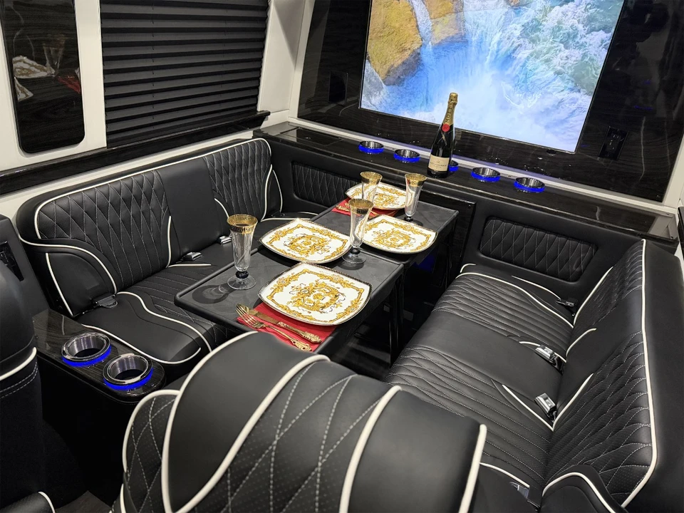 2025 Mercedes-Benz VS30 Sprinter - Image 12 of 12