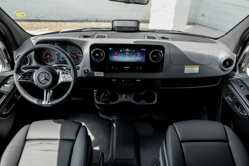 2025 Mercedes-Benz VS30 Sprinter - Image 20 of 21