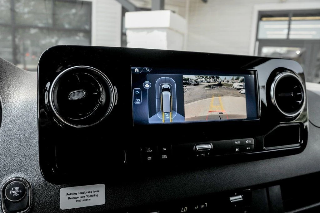 2025 Mercedes-Benz VS30 Sprinter - Image 15 of 21