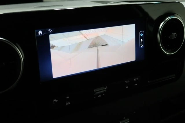 2025 Mercedes-Benz VS30 Sprinter - Image 7 of 12