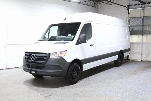 2025 Mercedes-Benz VS30 Sprinter - Image 10 of 12