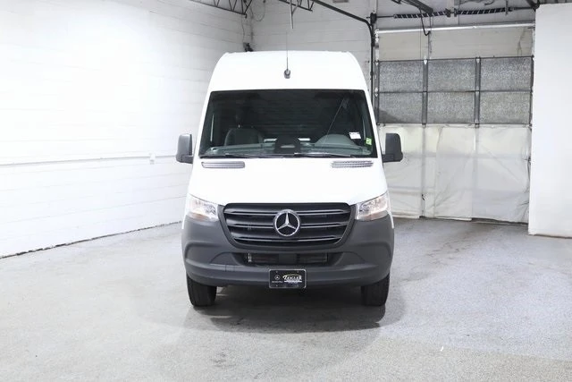 2025 Mercedes-Benz VS30 Sprinter - Image 8 of 12