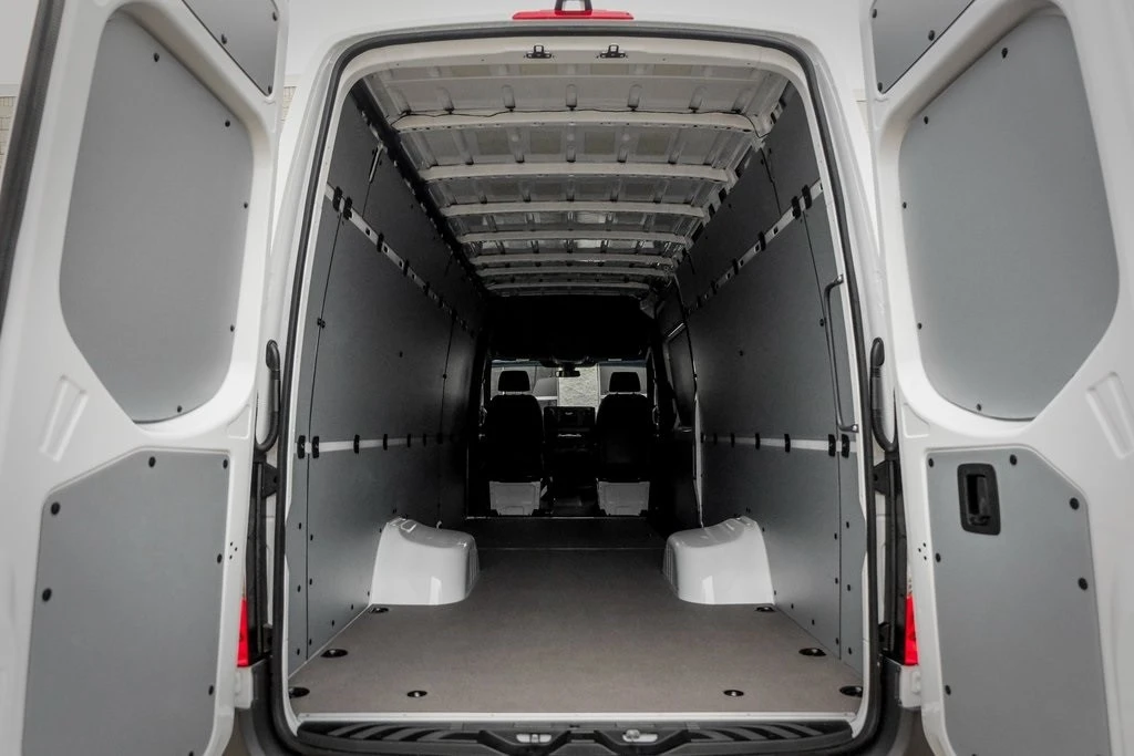 2025 Mercedes-Benz VS30 Sprinter - Image 12 of 12