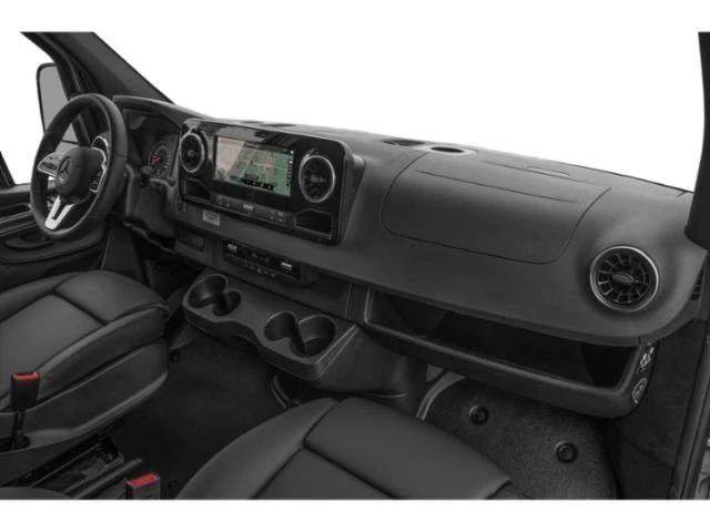 2025 Mercedes-Benz VS30 Sprinter - Image 13 of 14