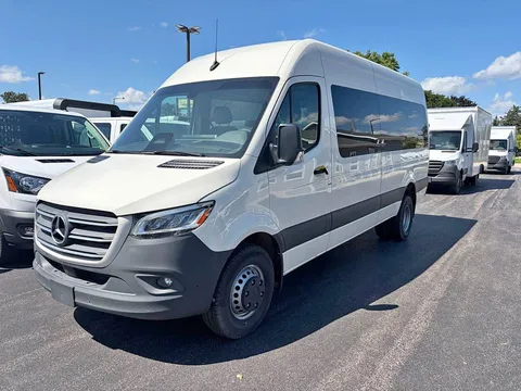 2025 Mercedes-Benz Sprinter 3500 Cargo 3500XD DRW Window Van