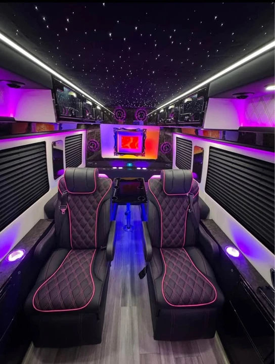 2025 Mercedes-Benz VS30 Sprinter - Image 4 of 9