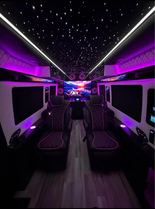 2025 Mercedes-Benz VS30 Sprinter - Image 5 of 9