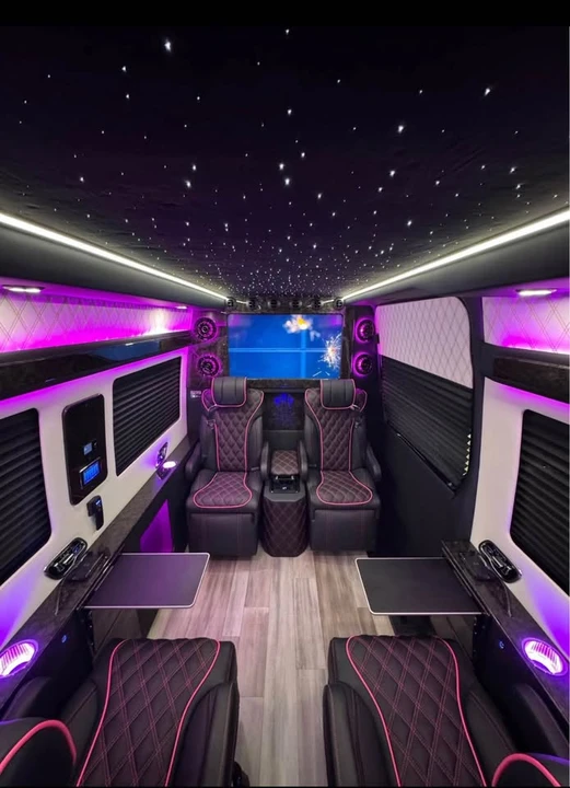 2025 Mercedes-Benz VS30 Sprinter - Image 3 of 9