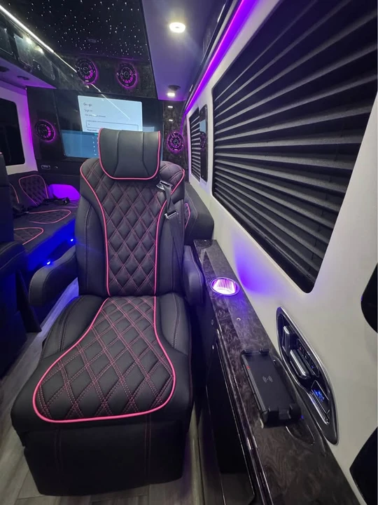 2025 Mercedes-Benz VS30 Sprinter - Image 7 of 9