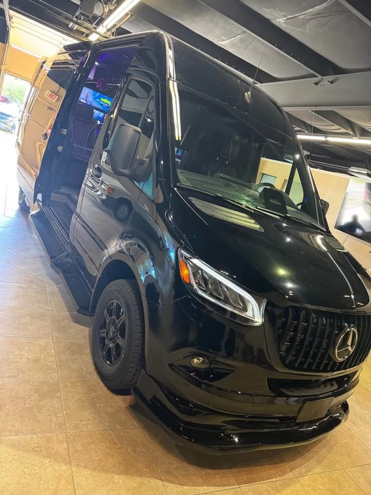2025 Mercedes-Benz VS30 Sprinter - Image 6 of 9