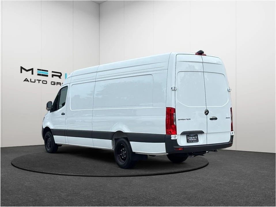 2025 Mercedes-Benz VS30 Sprinter - Image 7 of 20