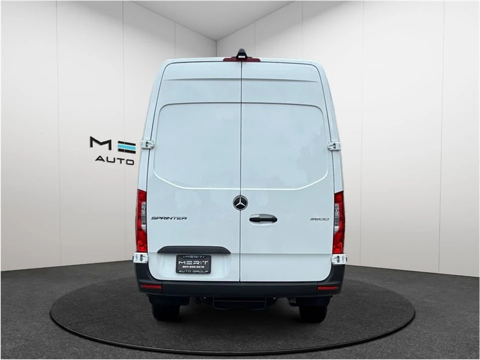 2025 Mercedes-Benz VS30 Sprinter - Image 8 of 20