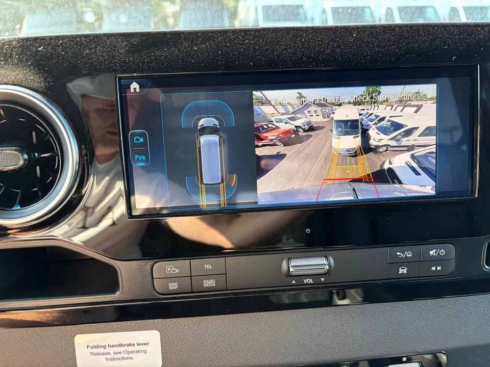 2025 Mercedes-Benz VS30 Sprinter - Image 12 of 13