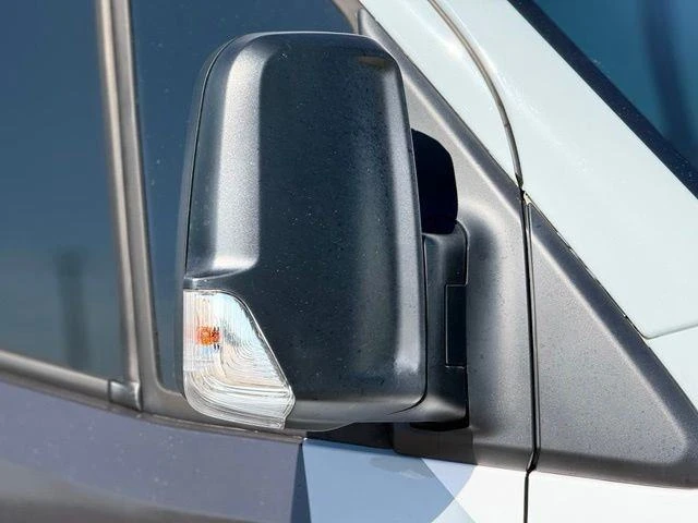 2025 Mercedes-Benz VS30 Sprinter - Image 11 of 20