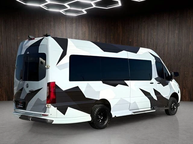 2025 Mercedes-Benz VS30 Sprinter - Image 2 of 20