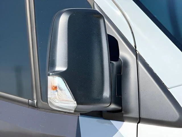 2025 Mercedes-Benz VS30 Sprinter - Image 11 of 20