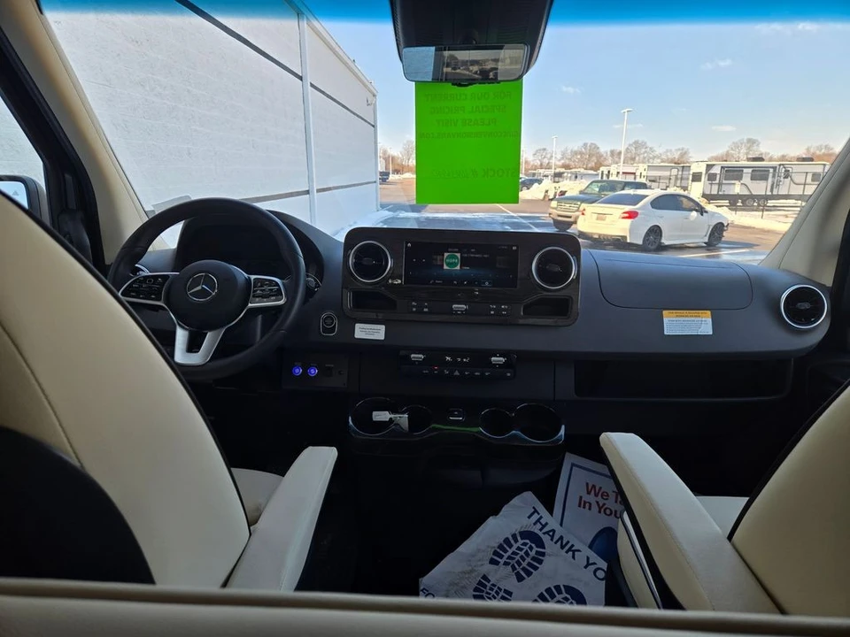 2025 Mercedes-Benz VS30 Sprinter - Image 21 of 21