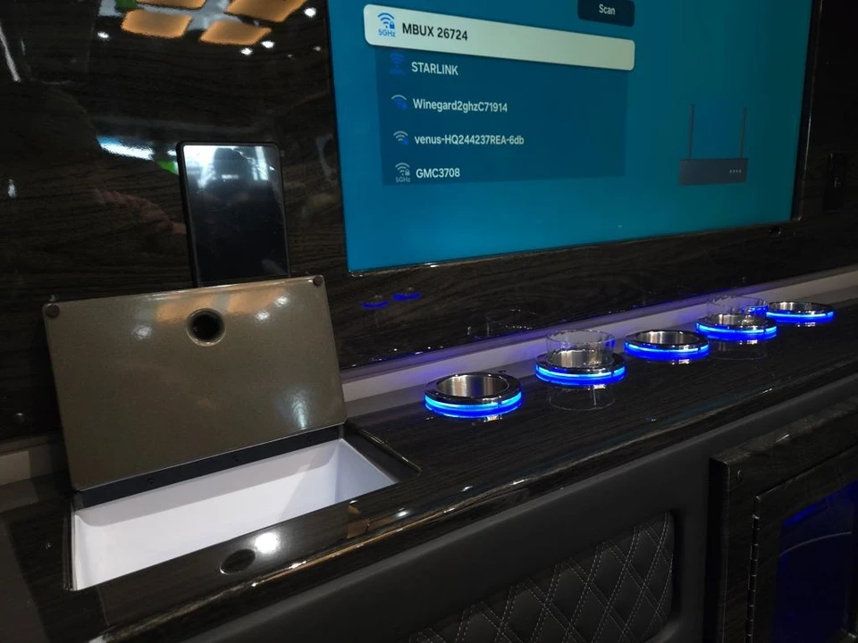 2025 Mercedes-Benz VS30 Sprinter - Image 18 of 21